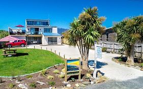 Carters Beach Seaside Accommodation